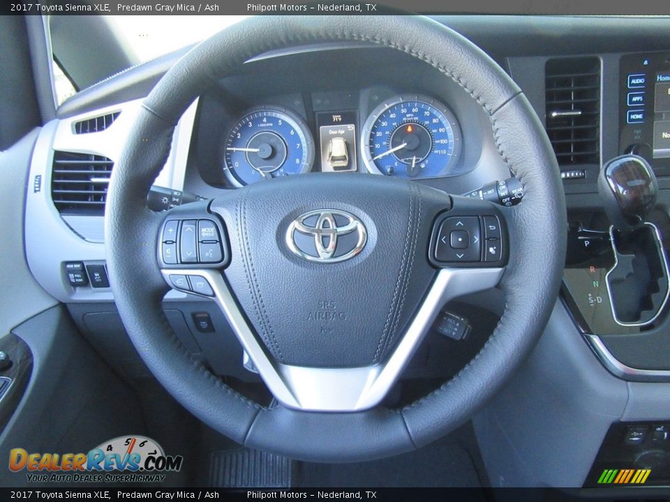 2017 Toyota Sienna XLE Predawn Gray Mica / Ash Photo #32