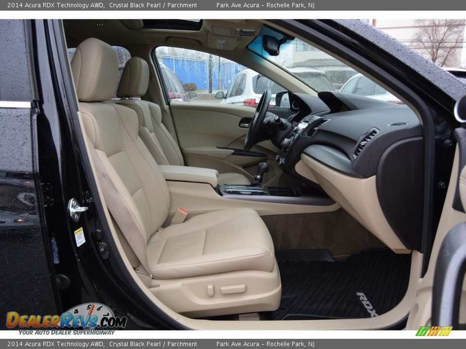 2014 Acura RDX Technology AWD Crystal Black Pearl / Parchment Photo #29