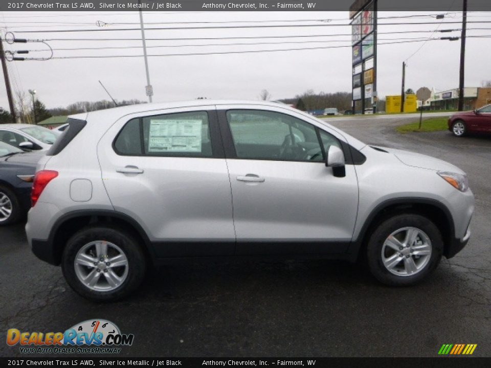 2017 Chevrolet Trax LS AWD Silver Ice Metallic / Jet Black Photo #6