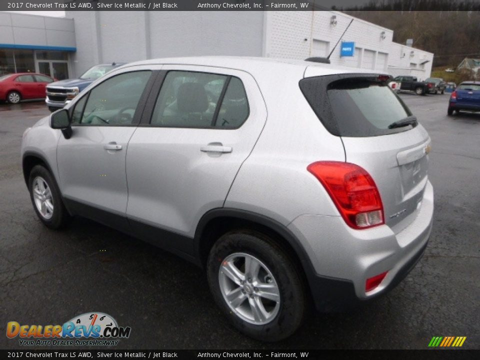 2017 Chevrolet Trax LS AWD Silver Ice Metallic / Jet Black Photo #9
