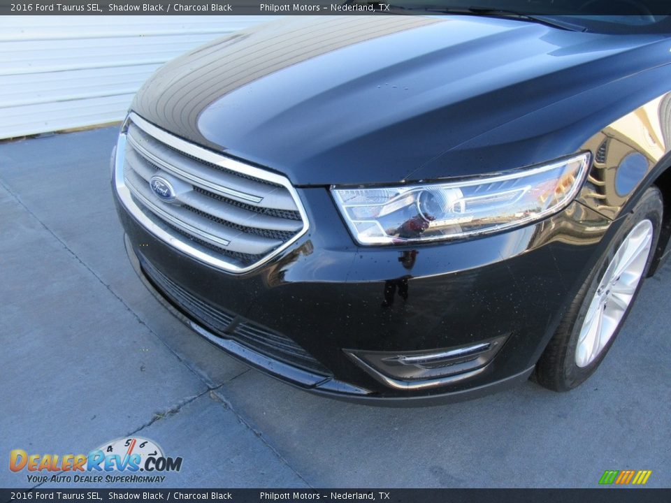 2016 Ford Taurus SEL Shadow Black / Charcoal Black Photo #10