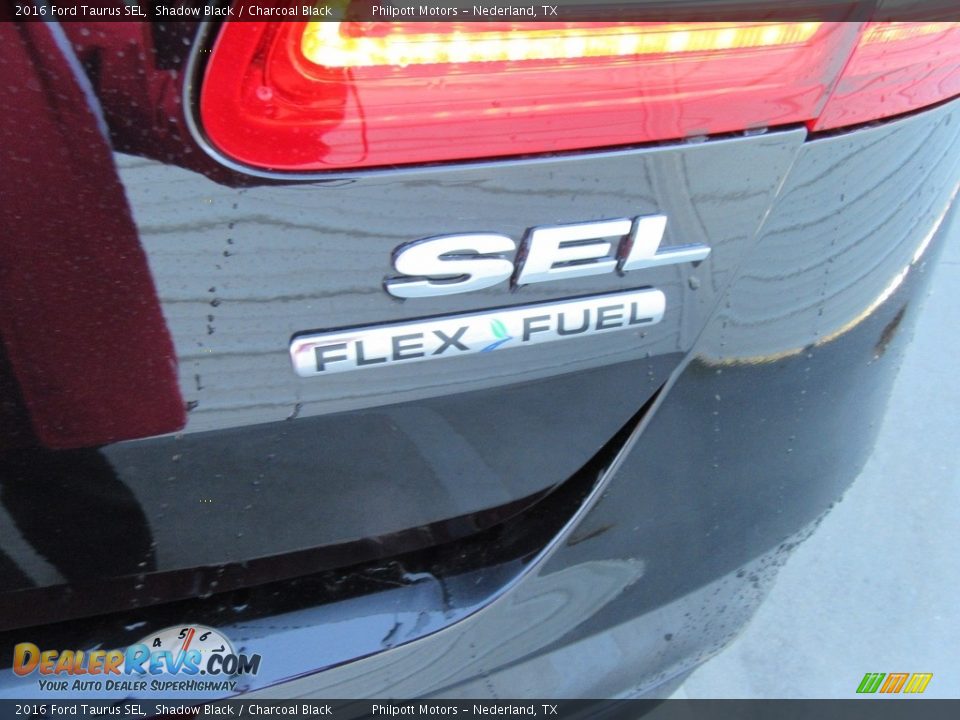 2016 Ford Taurus SEL Shadow Black / Charcoal Black Photo #14