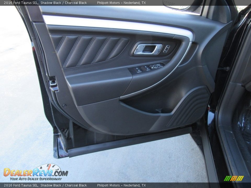 2016 Ford Taurus SEL Shadow Black / Charcoal Black Photo #19