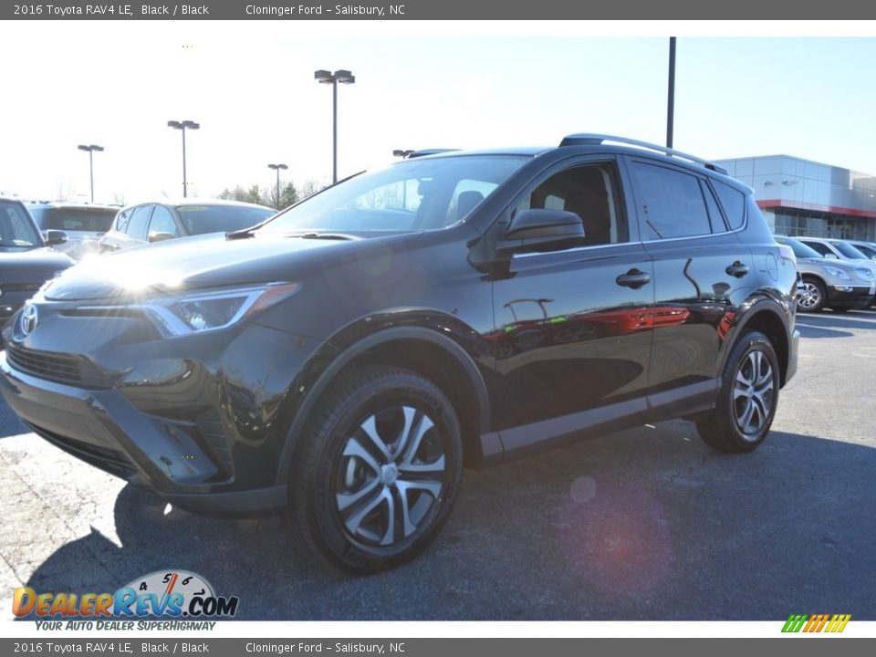 2016 Toyota RAV4 LE Black / Black Photo #6