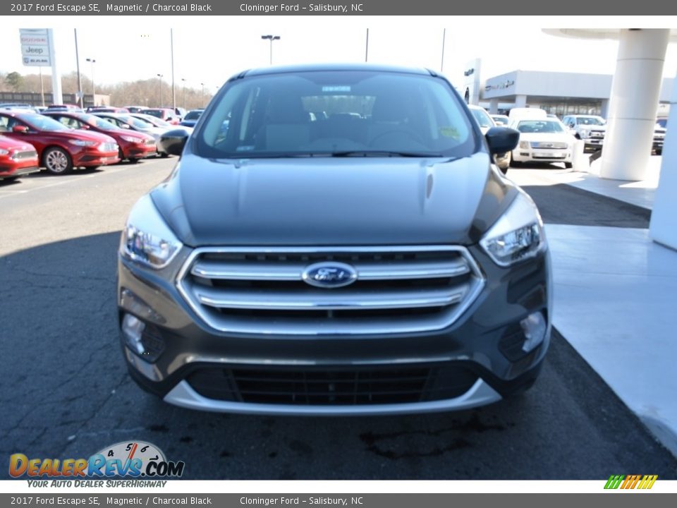 2017 Ford Escape SE Magnetic / Charcoal Black Photo #4