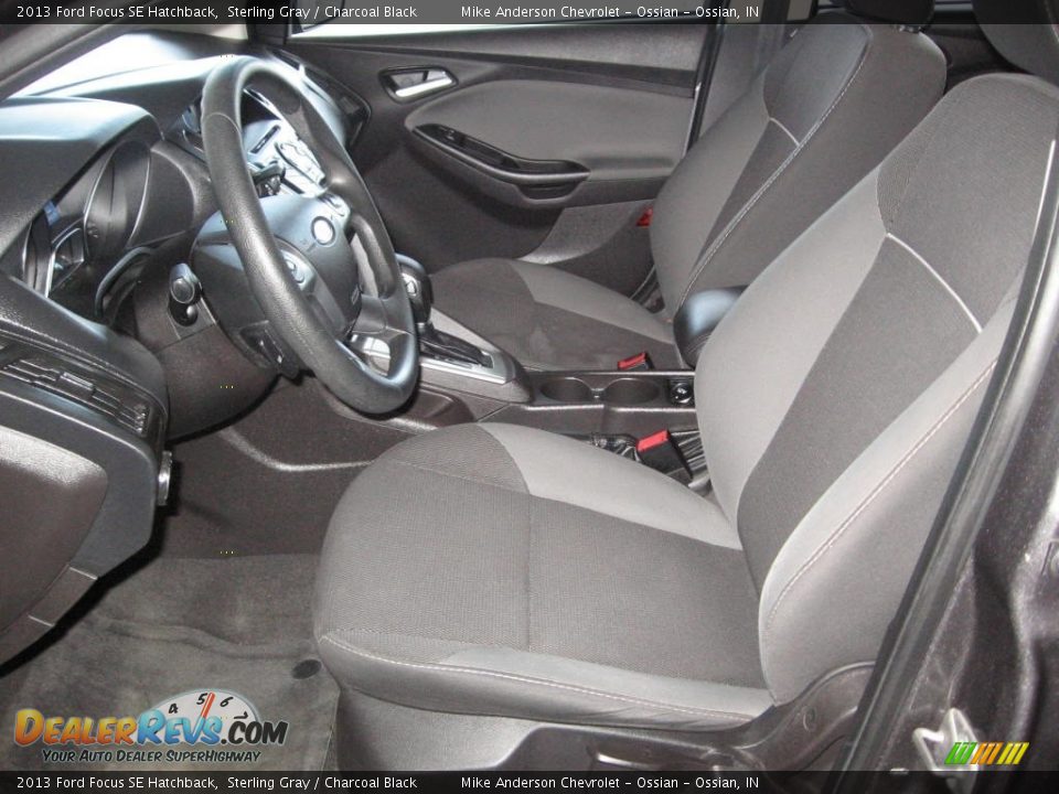 2013 Ford Focus SE Hatchback Sterling Gray / Charcoal Black Photo #8