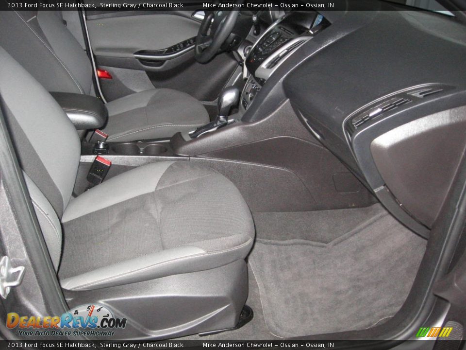 2013 Ford Focus SE Hatchback Sterling Gray / Charcoal Black Photo #9