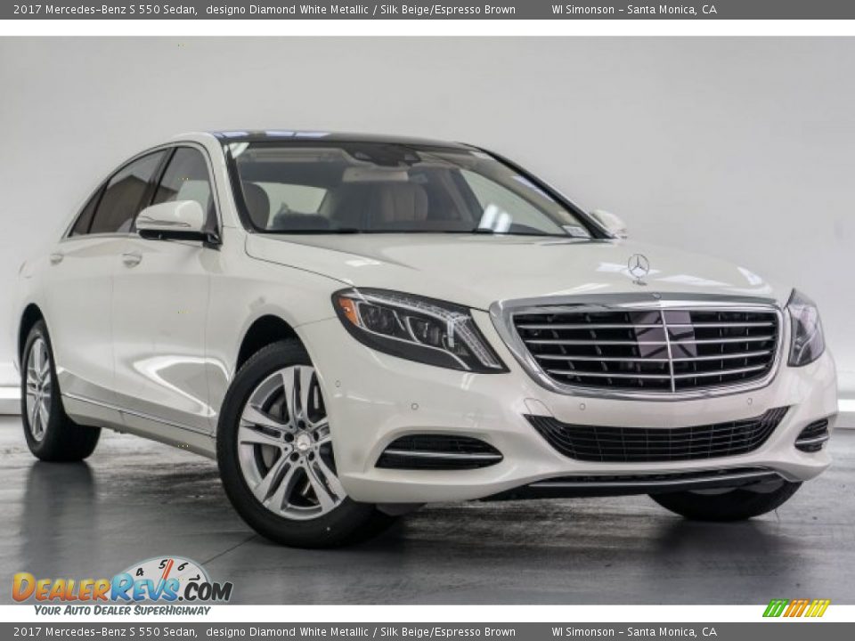 Front 3/4 View of 2017 Mercedes-Benz S 550 Sedan Photo #12