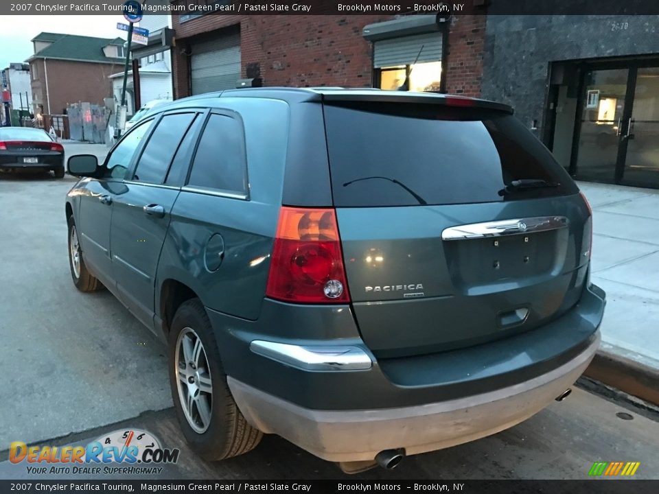 2007 Chrysler Pacifica Touring Magnesium Green Pearl / Pastel Slate Gray Photo #7