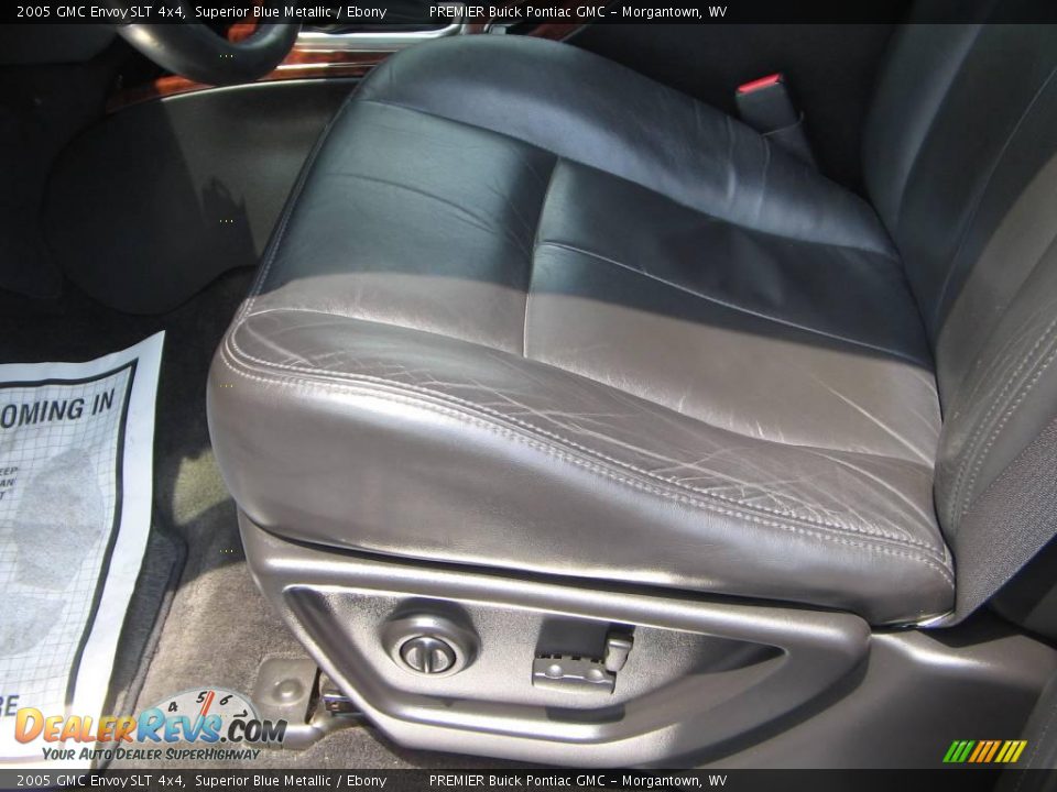 2005 GMC Envoy SLT 4x4 Superior Blue Metallic / Ebony Photo #17