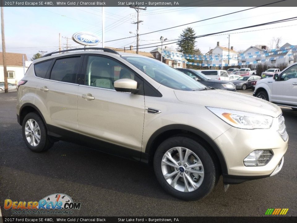 2017 Ford Escape SE 4WD White Gold / Charcoal Black Photo #3