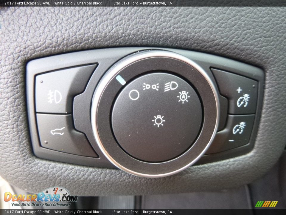 2017 Ford Escape SE 4WD White Gold / Charcoal Black Photo #19