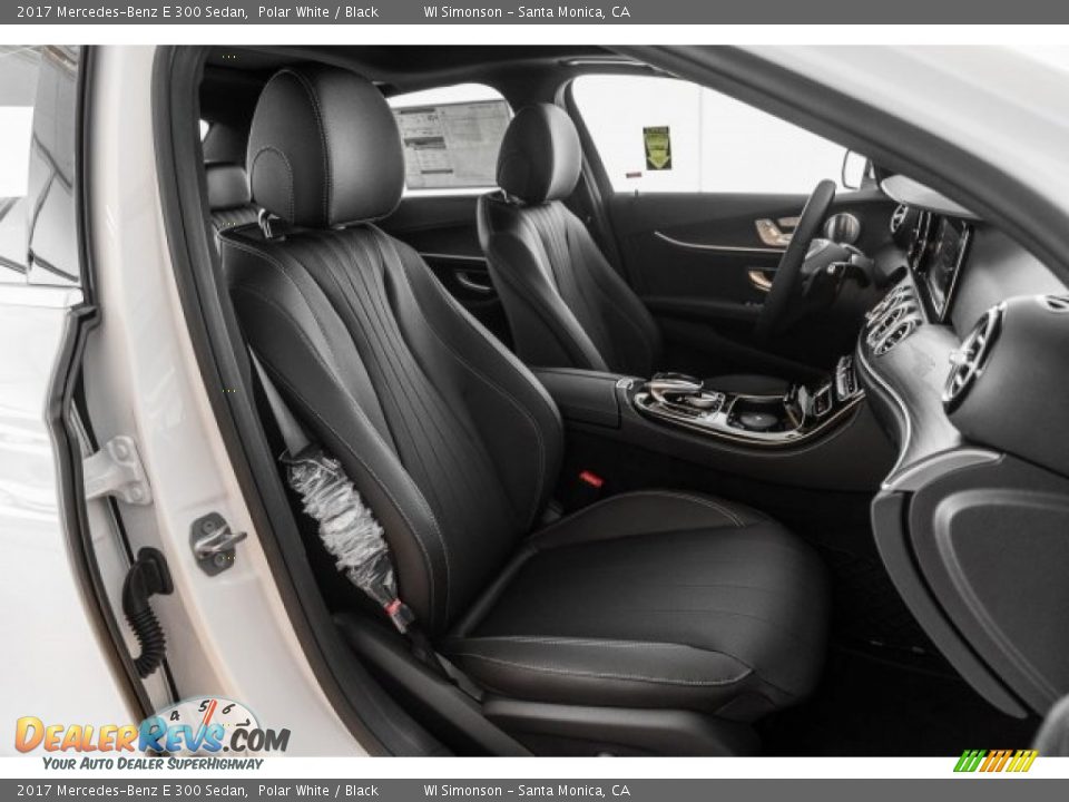 2017 Mercedes-Benz E 300 Sedan Polar White / Black Photo #2