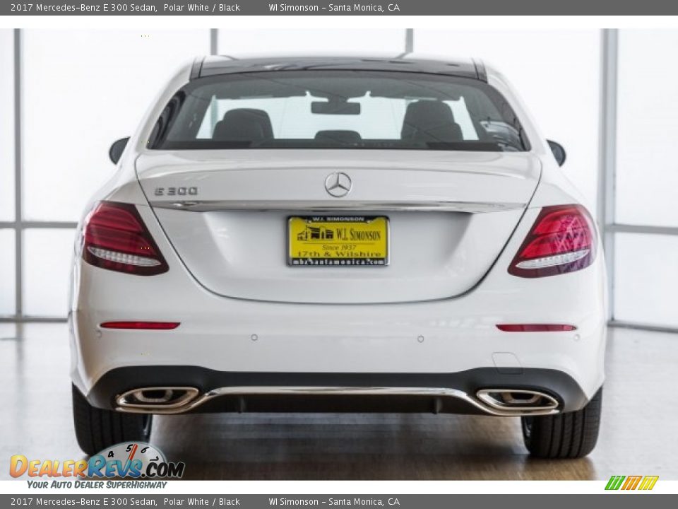 2017 Mercedes-Benz E 300 Sedan Polar White / Black Photo #4