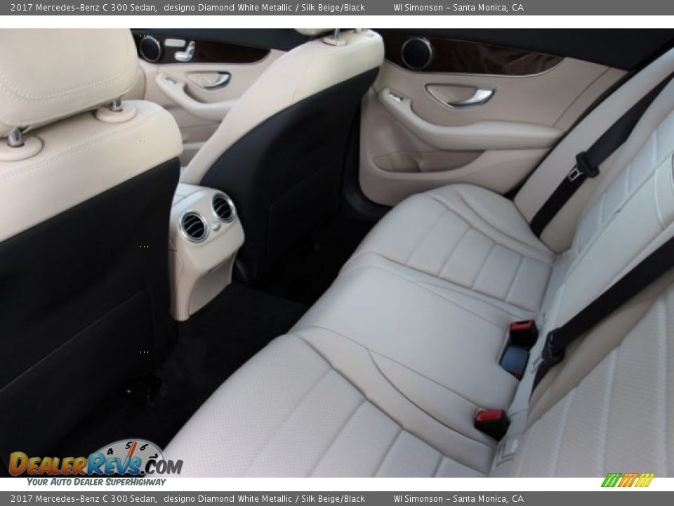 2017 Mercedes-Benz C 300 Sedan designo Diamond White Metallic / Silk Beige/Black Photo #10