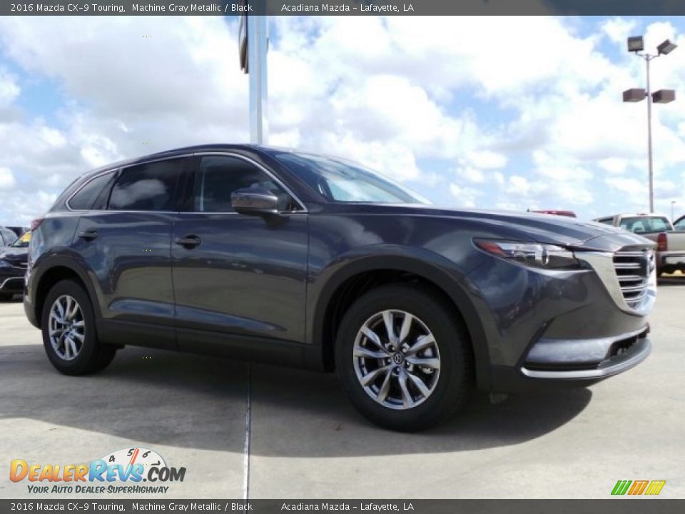 Front 3/4 View of 2016 Mazda CX-9 Touring Photo #4