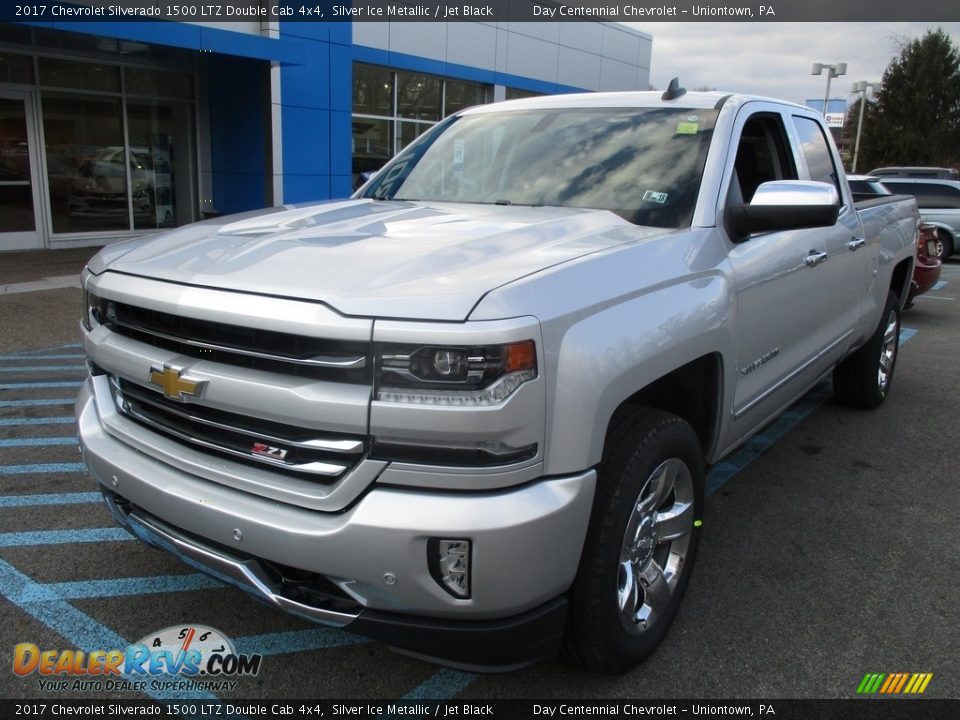 2017 Chevrolet Silverado 1500 LTZ Double Cab 4x4 Silver Ice Metallic / Jet Black Photo #10