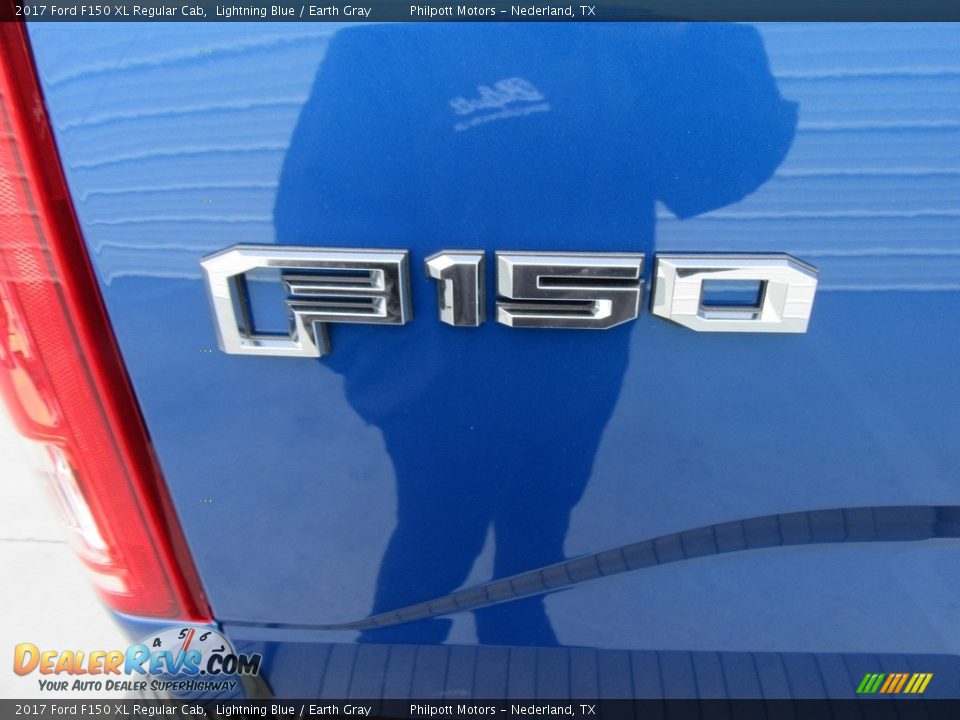 2017 Ford F150 XL Regular Cab Lightning Blue / Earth Gray Photo #16