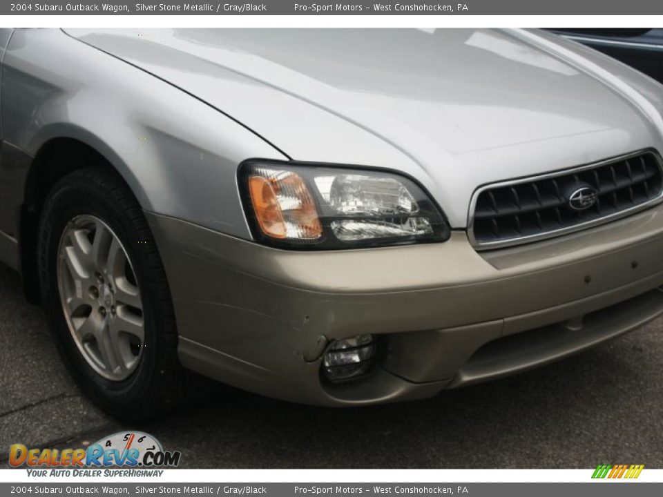 2004 Subaru Outback Wagon Silver Stone Metallic / Gray/Black Photo #5