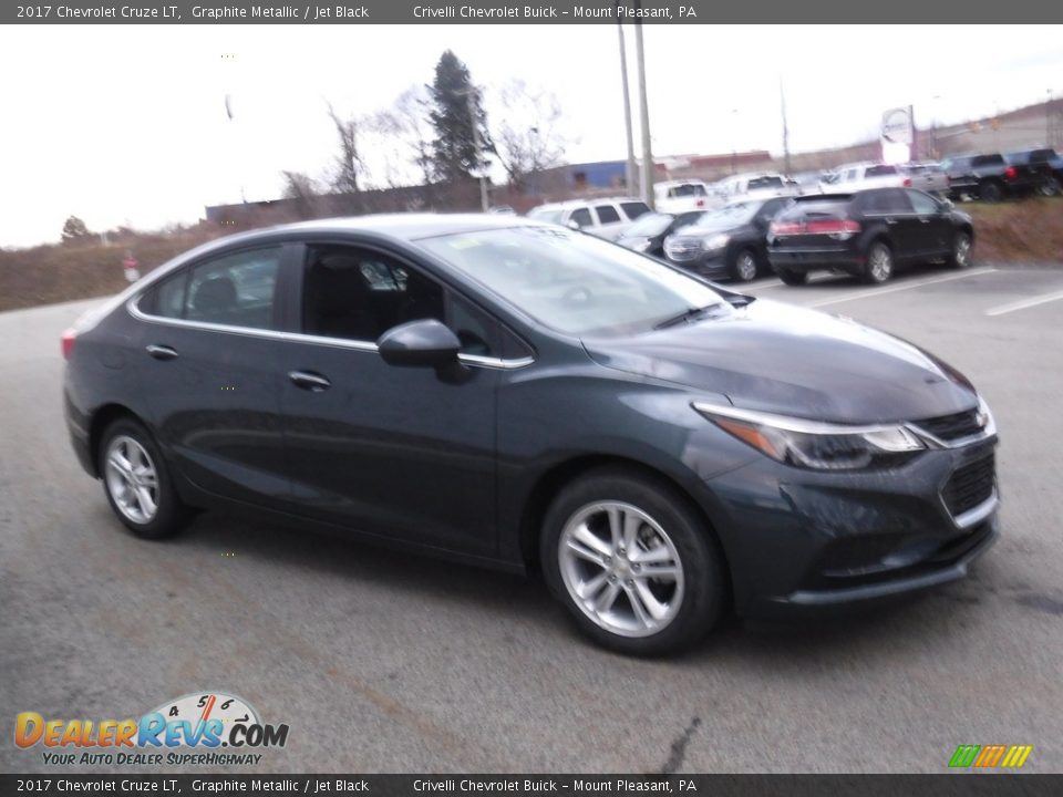2017 Chevrolet Cruze LT Graphite Metallic / Jet Black Photo #5
