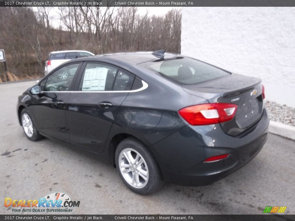 2017 Chevrolet Cruze LT Graphite Metallic / Jet Black Photo #8