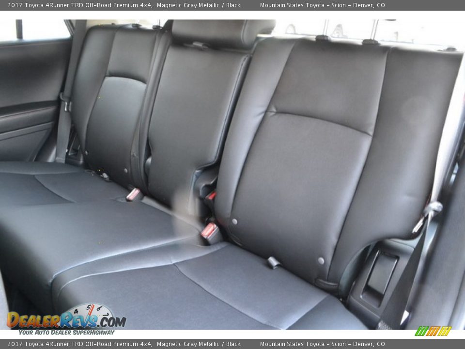 2017 Toyota 4Runner TRD Off-Road Premium 4x4 Magnetic Gray Metallic / Black Photo #7