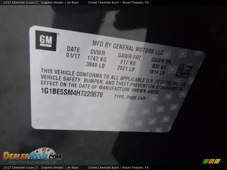 2017 Chevrolet Cruze LT Graphite Metallic / Jet Black Photo #25