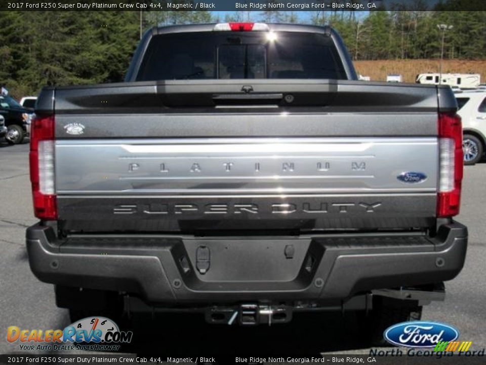 2017 Ford F250 Super Duty Platinum Crew Cab 4x4 Magnetic / Black Photo #4
