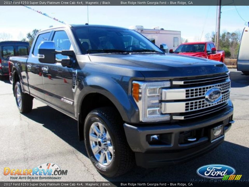 2017 Ford F250 Super Duty Platinum Crew Cab 4x4 Magnetic / Black Photo #7