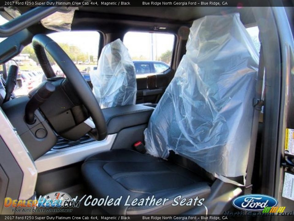 2017 Ford F250 Super Duty Platinum Crew Cab 4x4 Magnetic / Black Photo #11