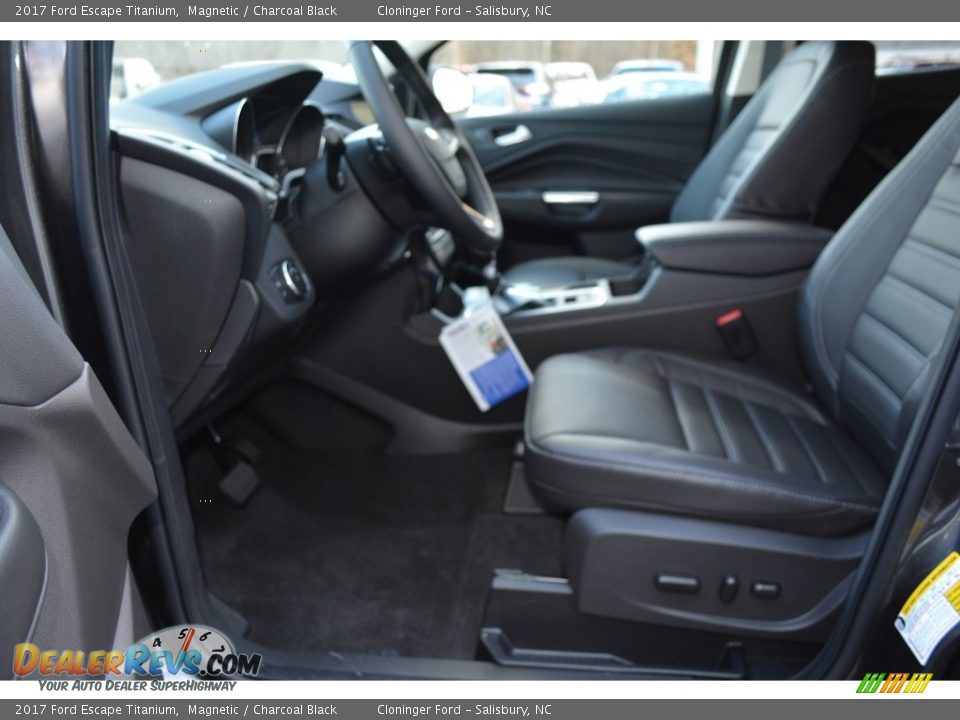 2017 Ford Escape Titanium Magnetic / Charcoal Black Photo #6
