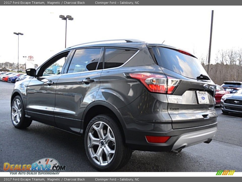 2017 Ford Escape Titanium Magnetic / Charcoal Black Photo #22