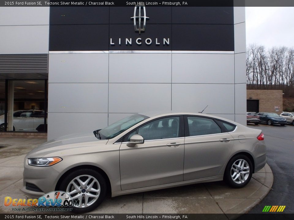 2015 Ford Fusion SE Tectonic Silver Metallic / Charcoal Black Photo #1