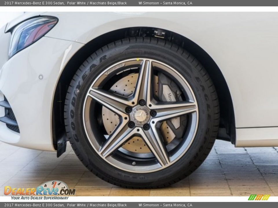 2017 Mercedes-Benz E 300 Sedan Polar White / Macchiato Beige/Black Photo #10