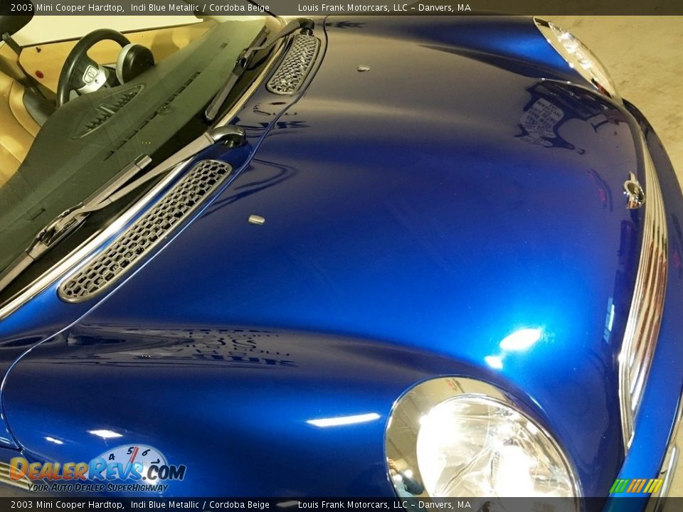 2003 Mini Cooper Hardtop Indi Blue Metallic / Cordoba Beige Photo #36