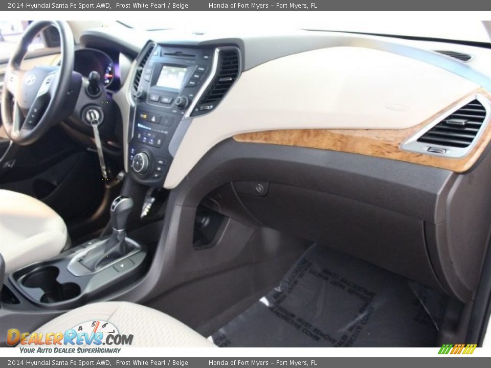 2014 Hyundai Santa Fe Sport AWD Frost White Pearl / Beige Photo #33