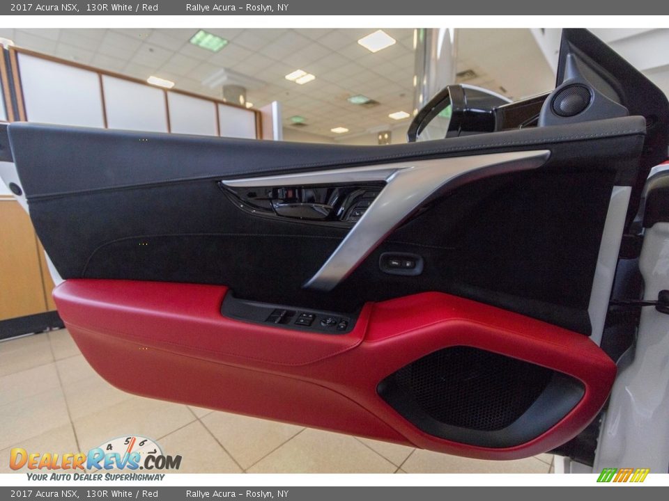 Door Panel of 2017 Acura NSX  Photo #23