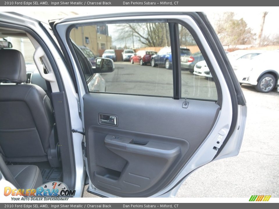 2010 Ford Edge SEL AWD Ingot Silver Metallic / Charcoal Black Photo #17