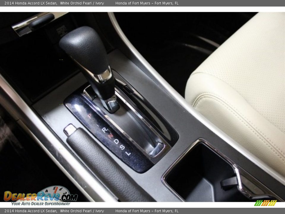 2014 Honda Accord LX Sedan White Orchid Pearl / Ivory Photo #22