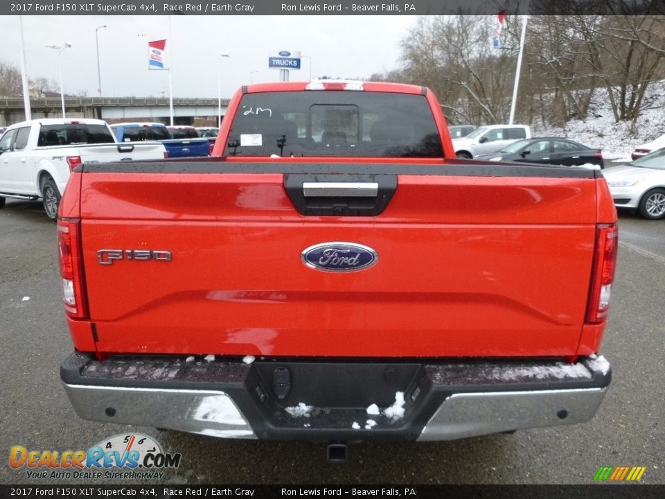 2017 Ford F150 XLT SuperCab 4x4 Race Red / Earth Gray Photo #3