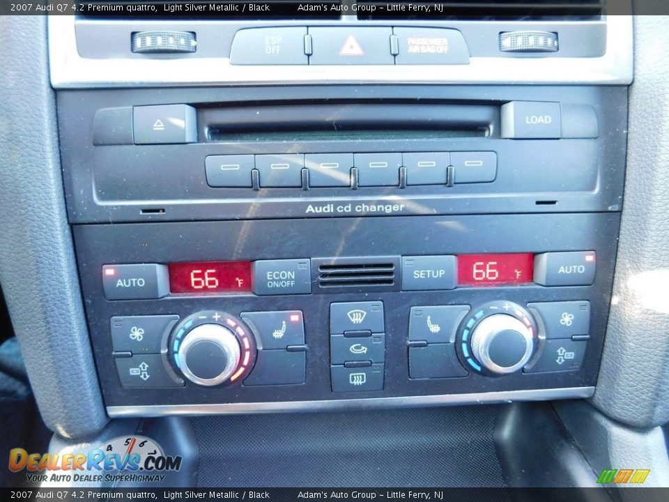 2007 Audi Q7 4.2 Premium quattro Light Silver Metallic / Black Photo #24