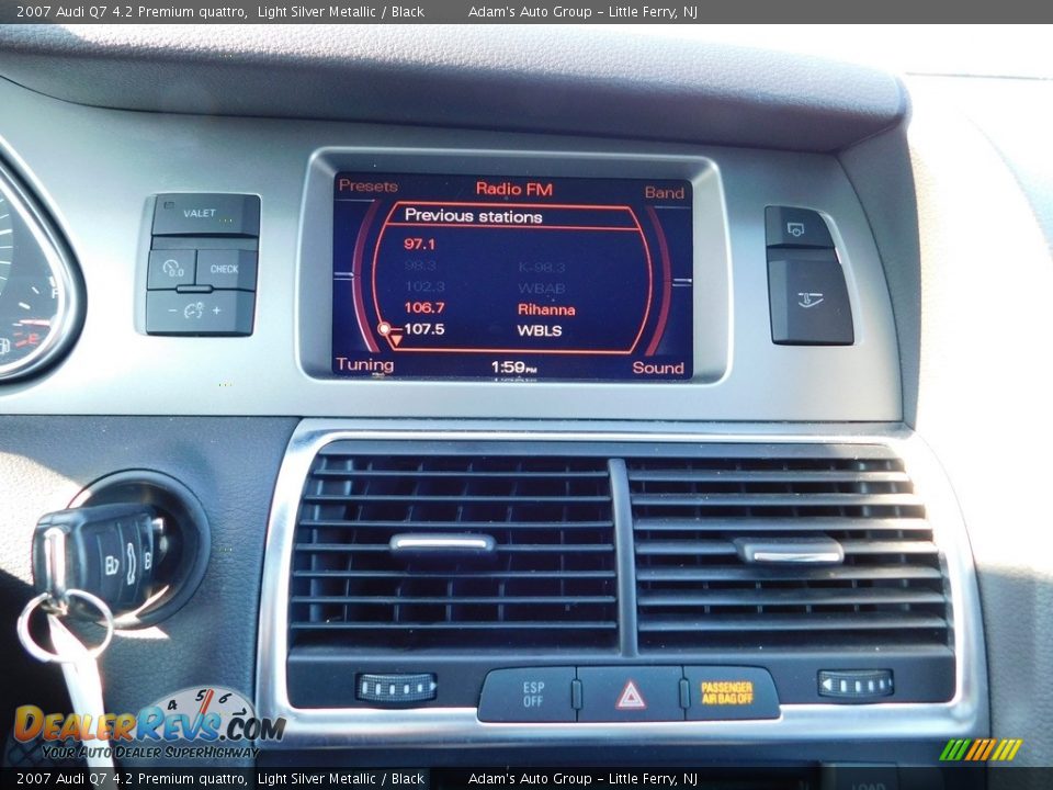 2007 Audi Q7 4.2 Premium quattro Light Silver Metallic / Black Photo #25