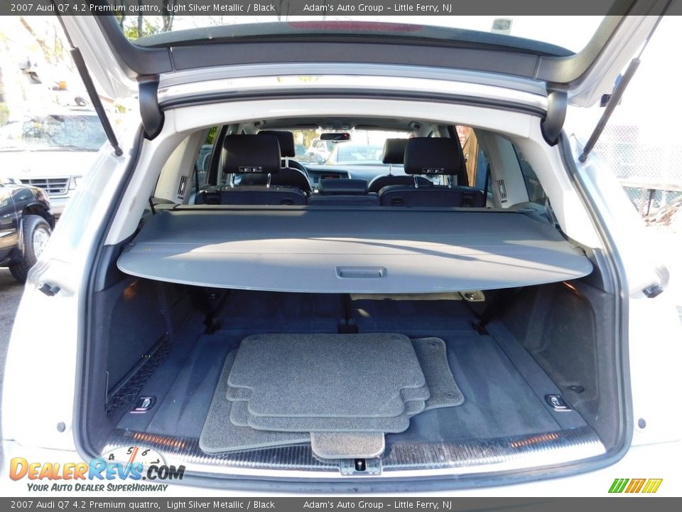 2007 Audi Q7 4.2 Premium quattro Light Silver Metallic / Black Photo #32
