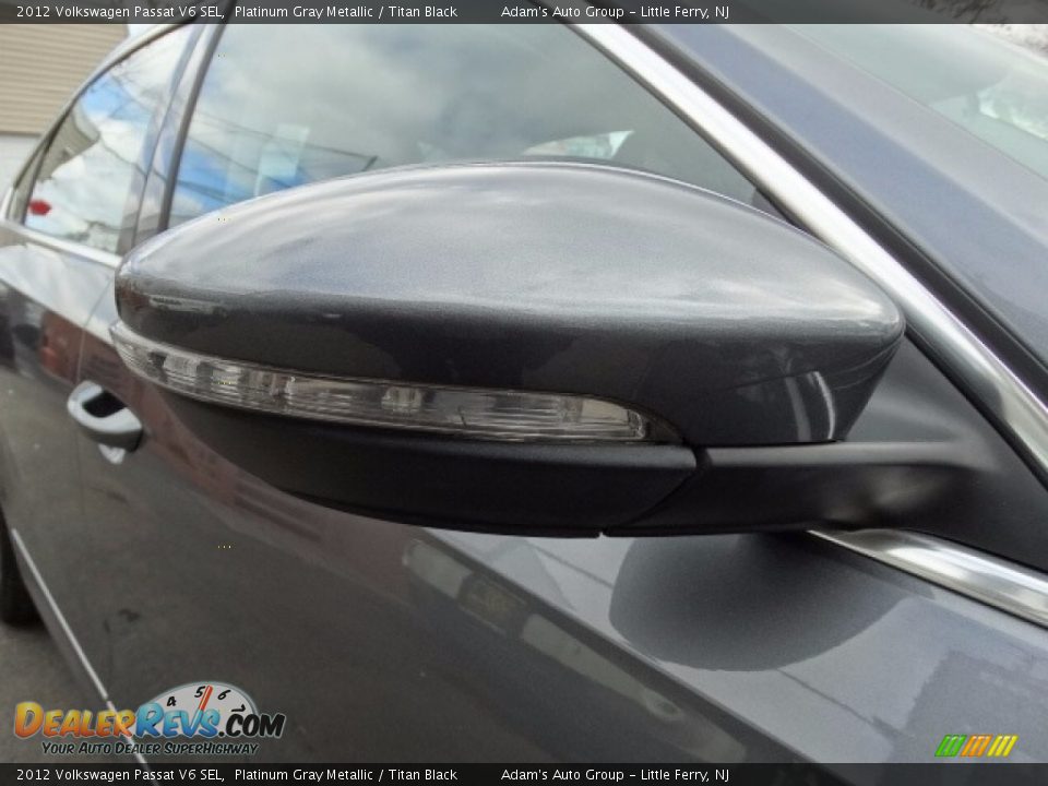 2012 Volkswagen Passat V6 SEL Platinum Gray Metallic / Titan Black Photo #25