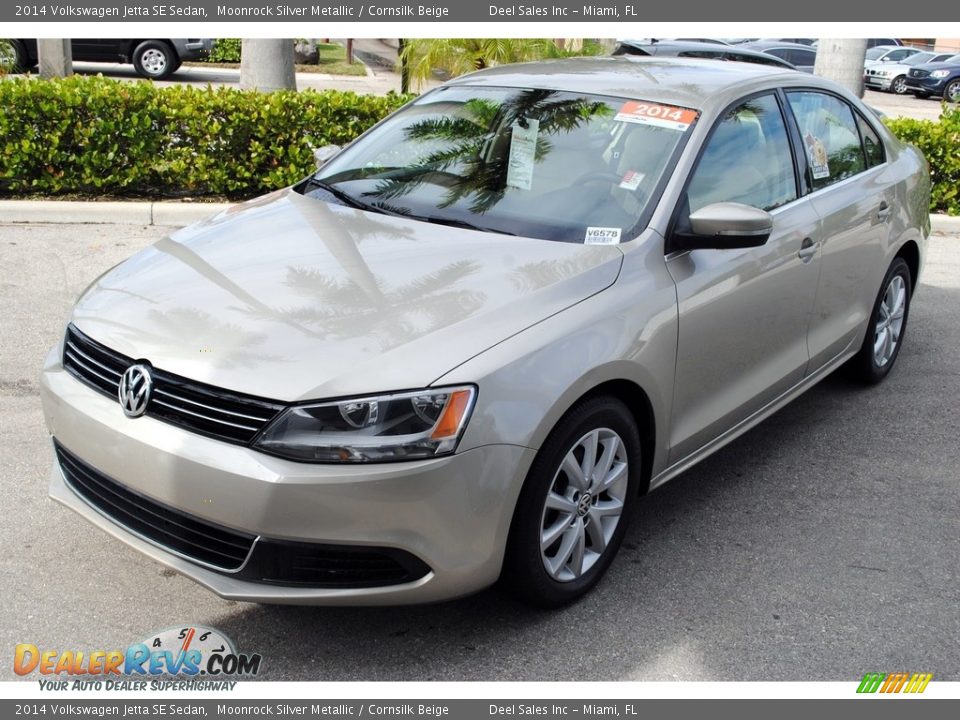 2014 Volkswagen Jetta SE Sedan Moonrock Silver Metallic / Cornsilk Beige Photo #4