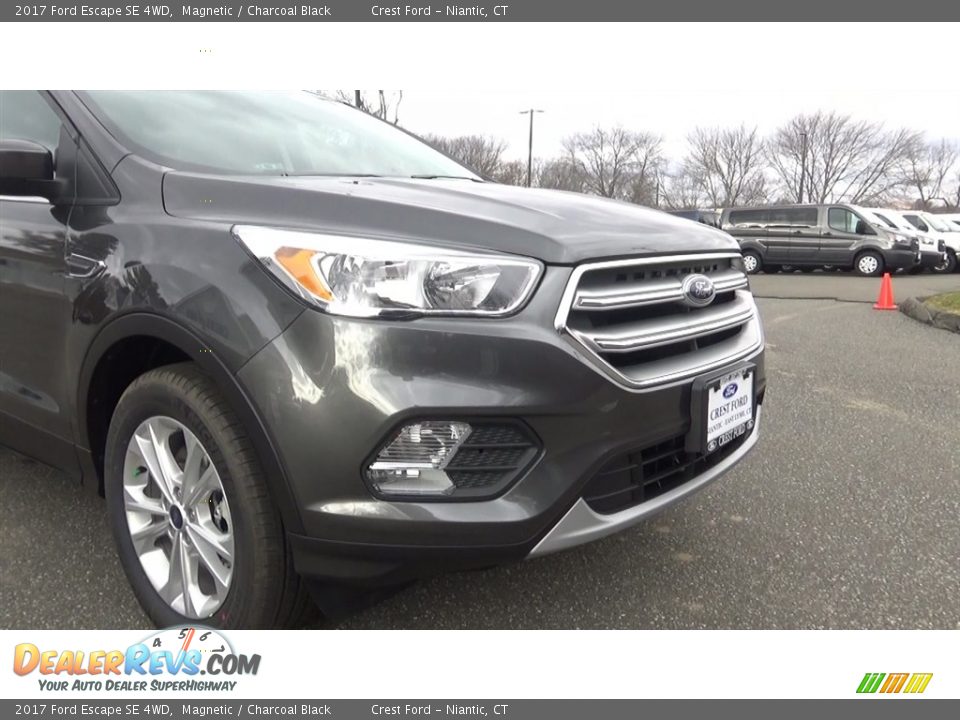 2017 Ford Escape SE 4WD Magnetic / Charcoal Black Photo #27