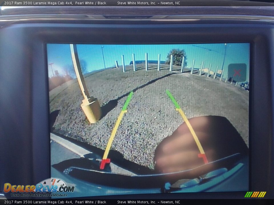 2017 Ram 3500 Laramie Mega Cab 4x4 Pearl White / Black Photo #20
