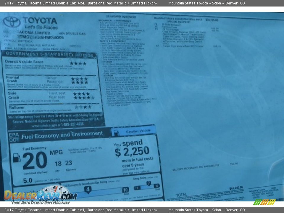 2017 Toyota Tacoma Limited Double Cab 4x4 Barcelona Red Metallic / Limited Hickory Photo #10