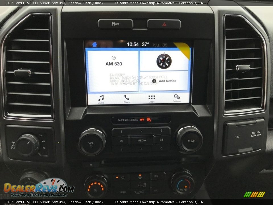 Controls of 2017 Ford F150 XLT SuperCrew 4x4 Photo #11
