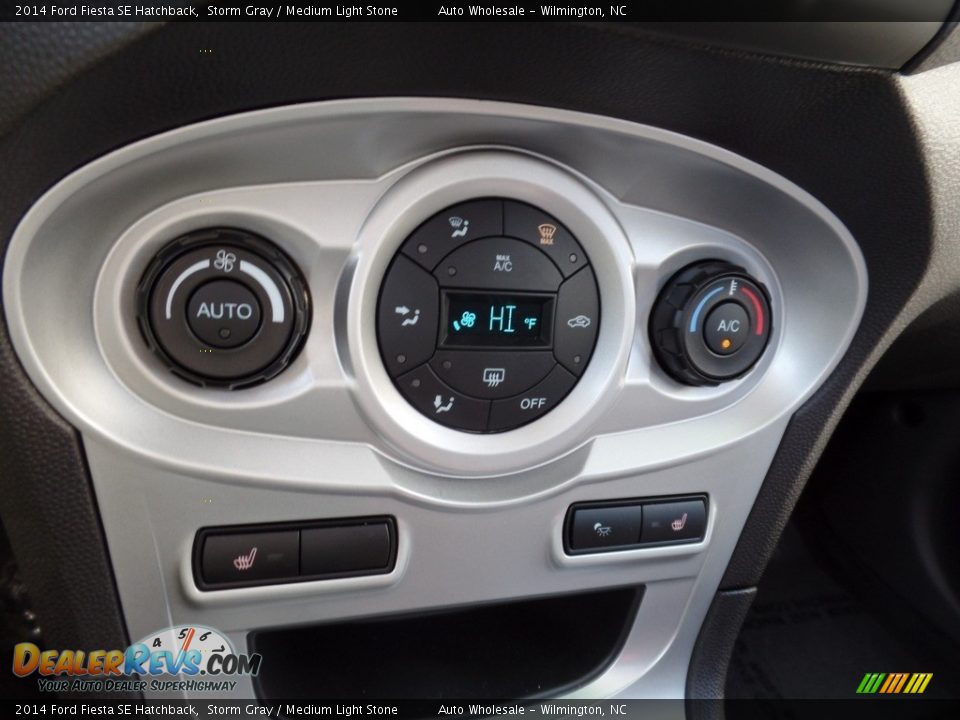 2014 Ford Fiesta SE Hatchback Storm Gray / Medium Light Stone Photo #18